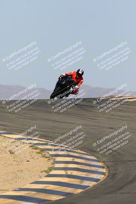 media/Mar-28-2022-Superbike Trackdays (Mon) [[b8603d0f67]]/Open Track Time/Turns 9 and 10/